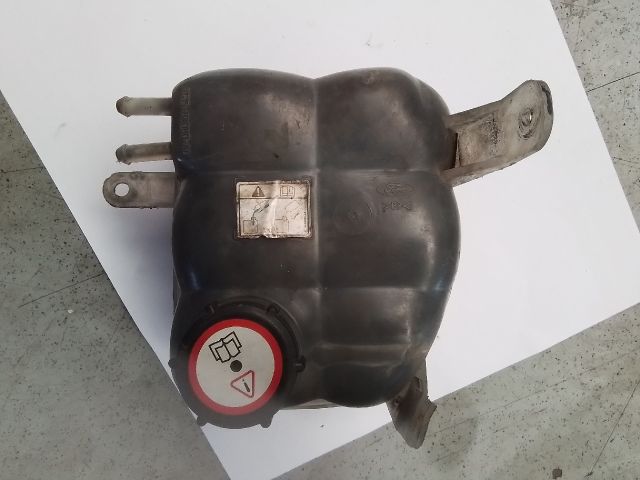 bontott FORD TRANSIT Kiegyenlítő Tartály